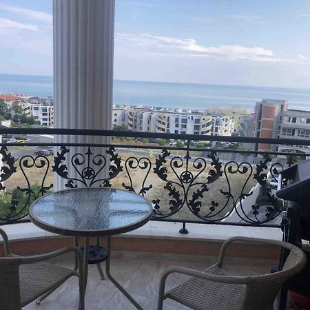 Amazing Apartment Facing The Sea Бургас Екстериор снимка