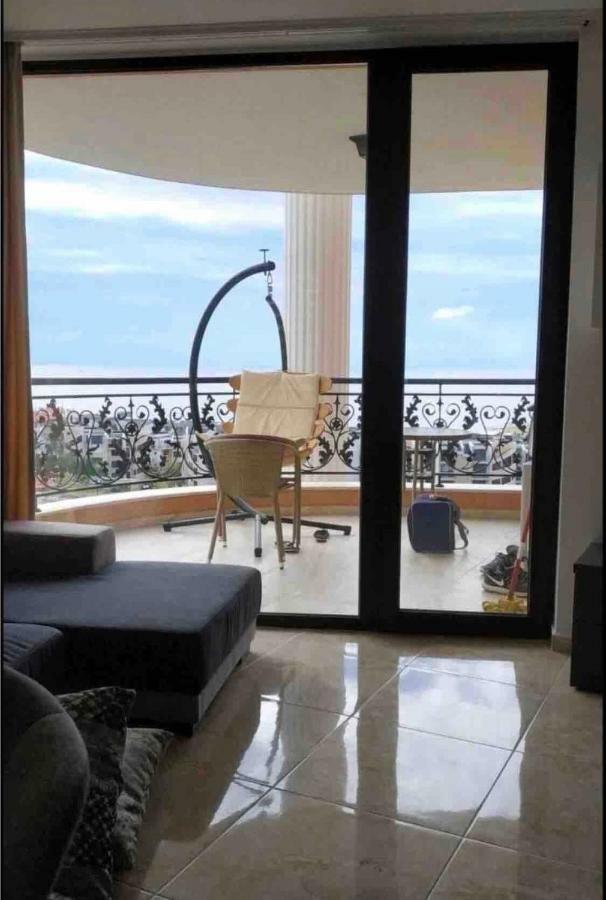 Amazing Apartment Facing The Sea Бургас Екстериор снимка